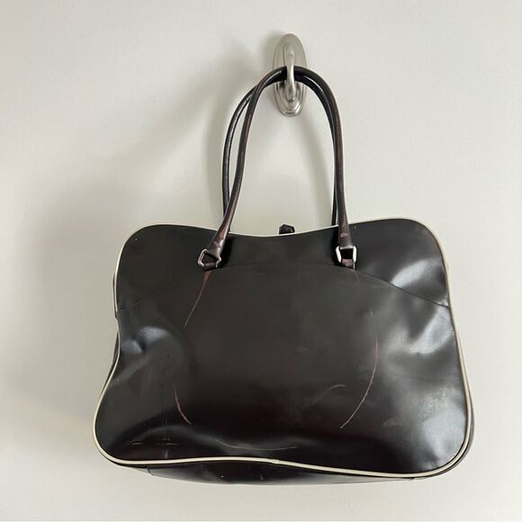 Prada Enameled Metal Triangle Shoulder Bag Vintage - Picture 6 of 15